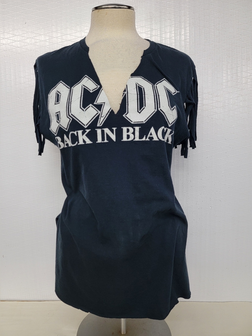 AC/DC Band Tee Upcycled - Picture 3 of 10